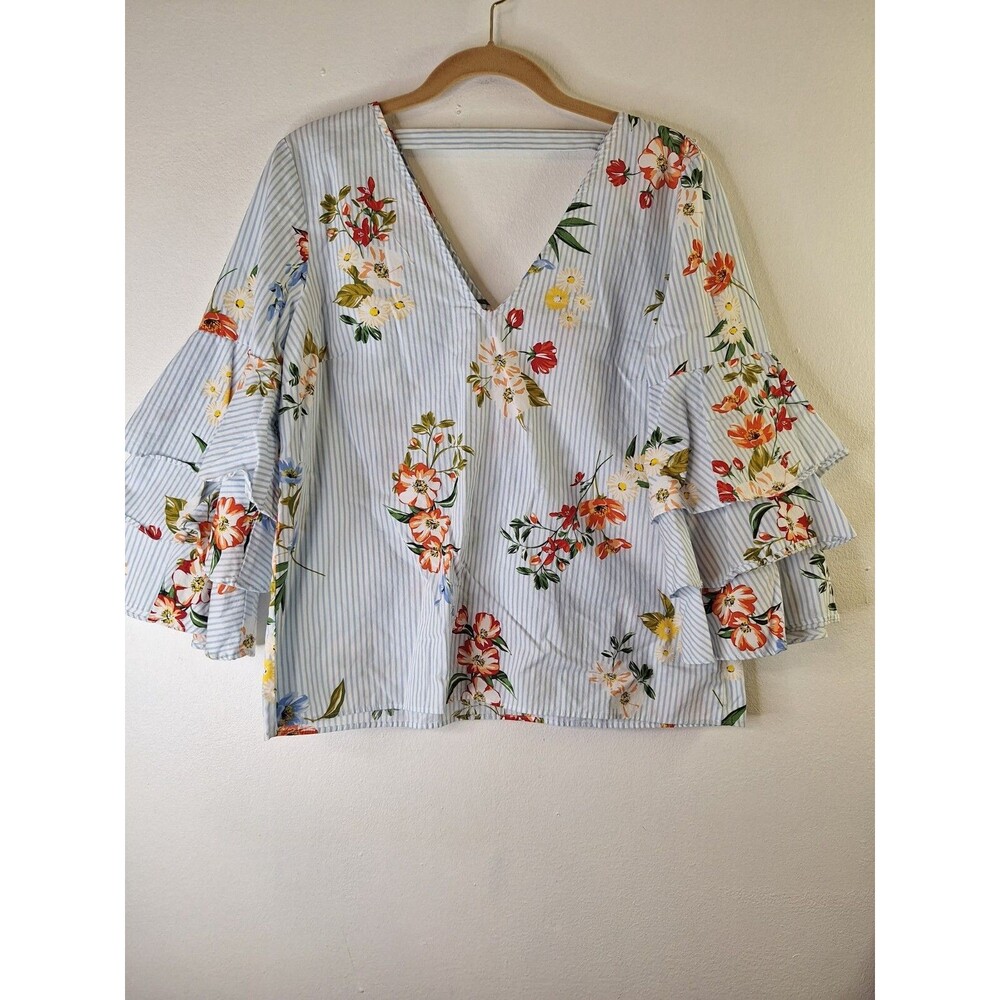 Saint Tropez West Light Blue Striped Floral V-Neck Blouse